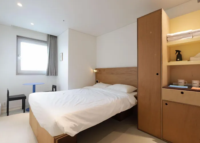 Hotel Mangrove Sinseol 2*