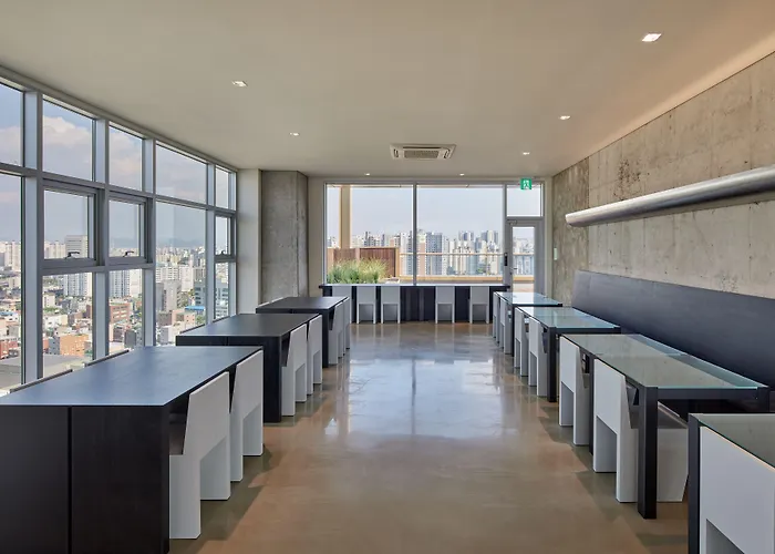 Hotel Mangrove Sinseol Seoul
