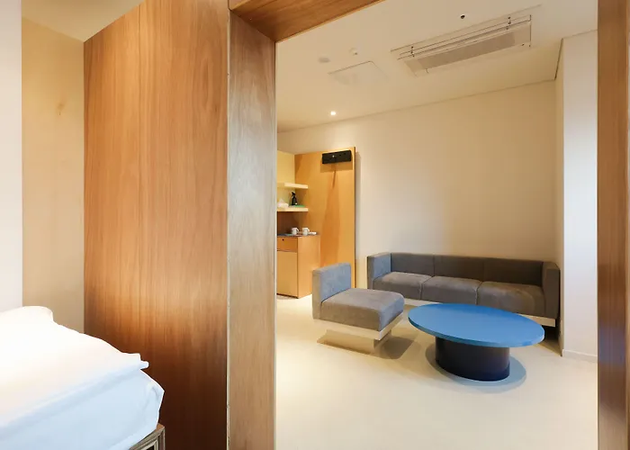 Hotel Mangrove Sinseol Seul